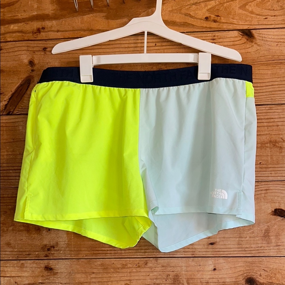 The North Face Women's Two-Tone Shorts - Yellow and Light Blue